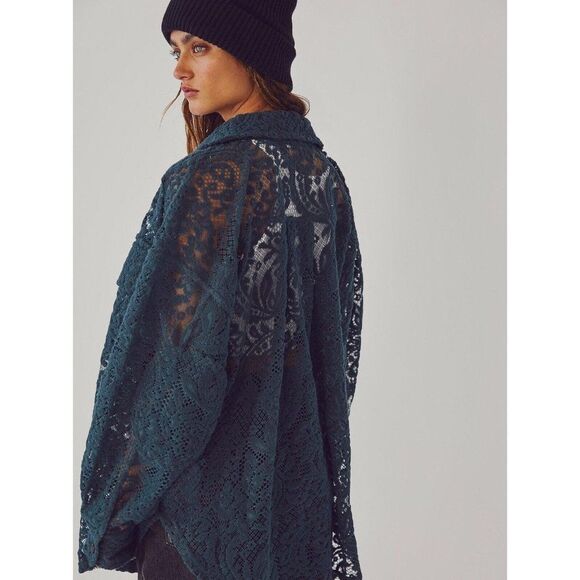 NWT FREE PEOPLE Sz M RUBY LACE JACKET SHIRT SHACKET IN CHARCOAL - Picture 4 of 4
